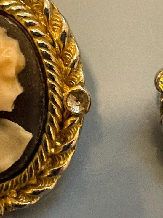 Gold Cameo Drop Earrings with Ivory Profiles - Picture 3 of 3